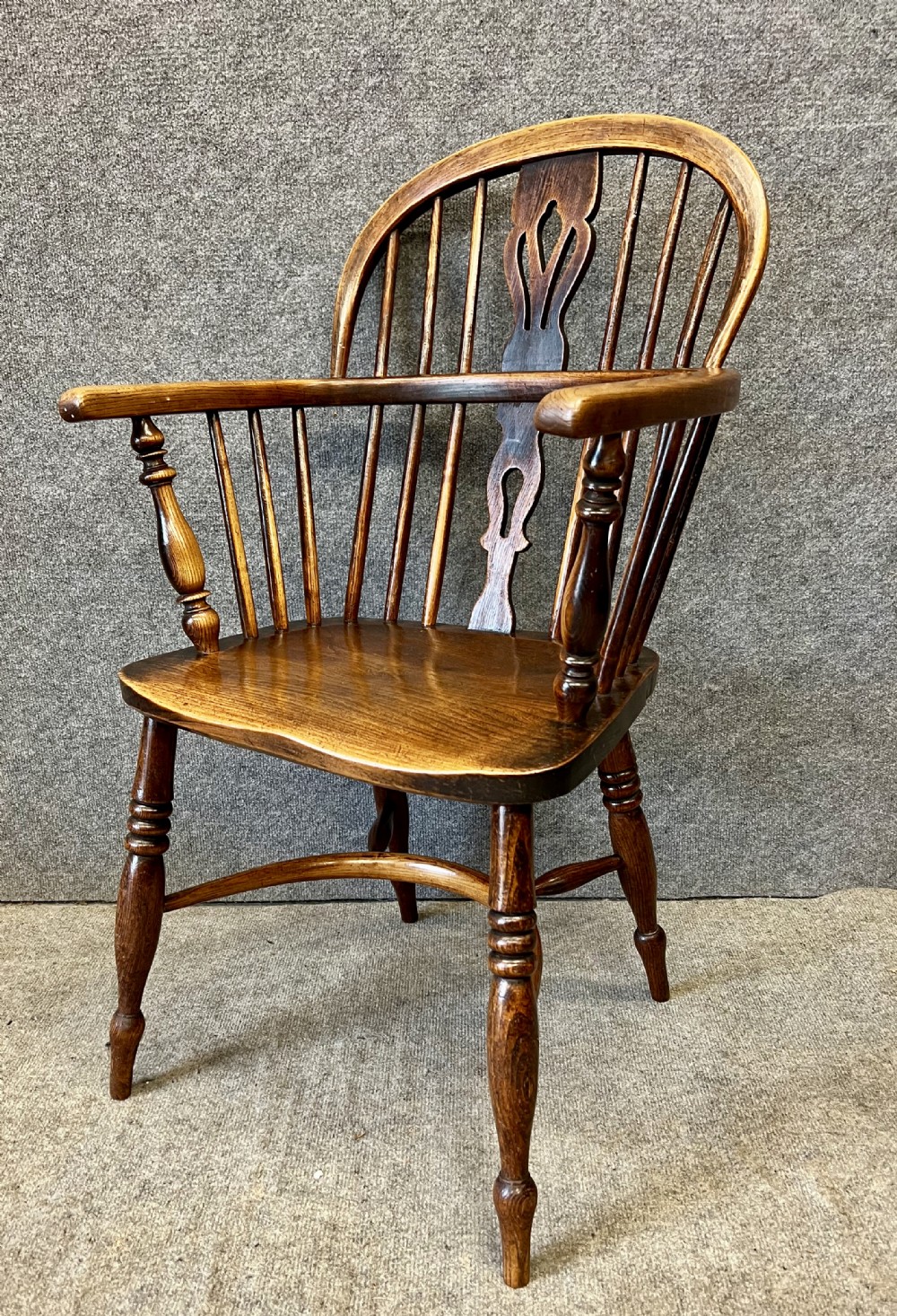 Antique 19th.Century Hoop Back low Windsor Chair