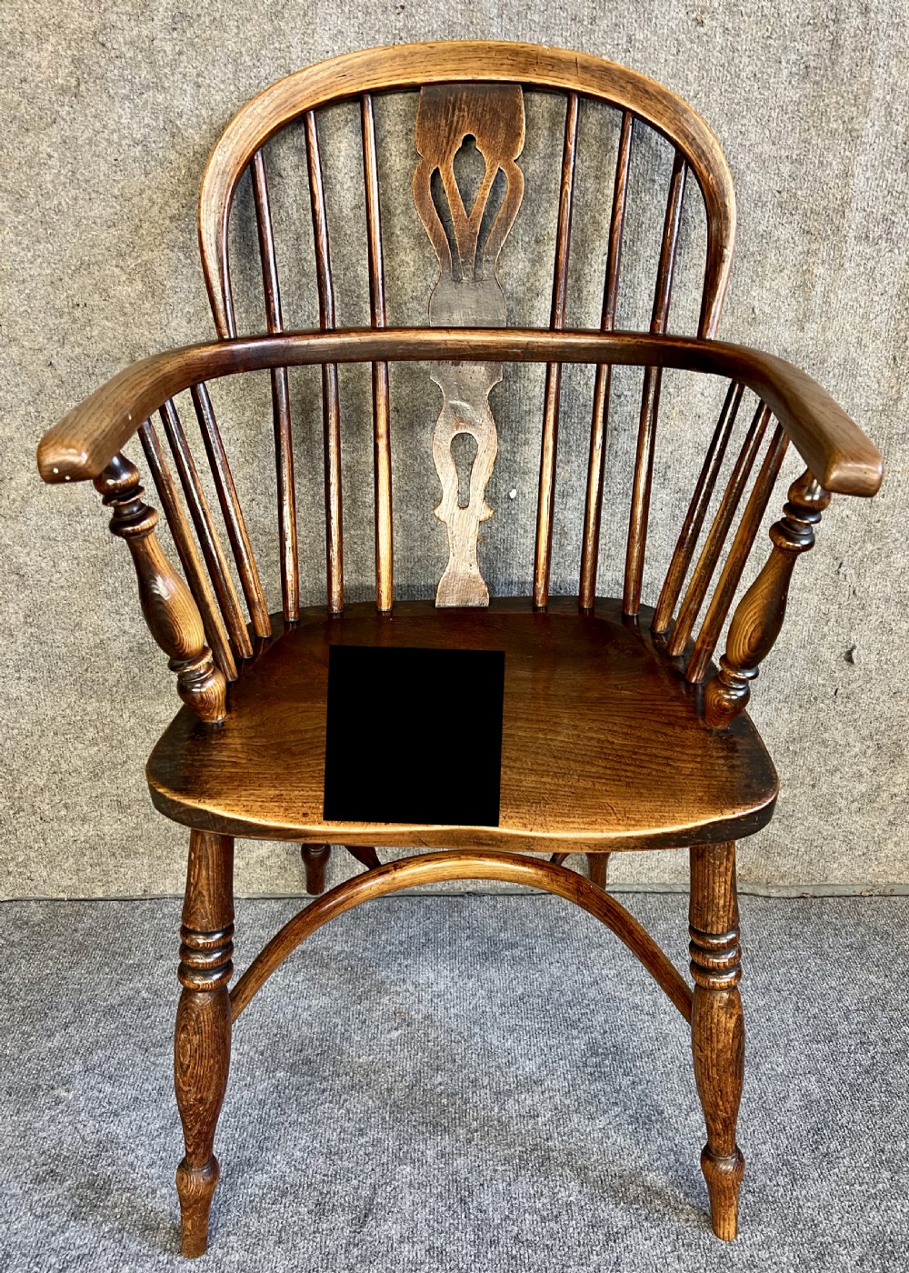 Antique 19th.Century Hoop Back low Windsor Chair View VI