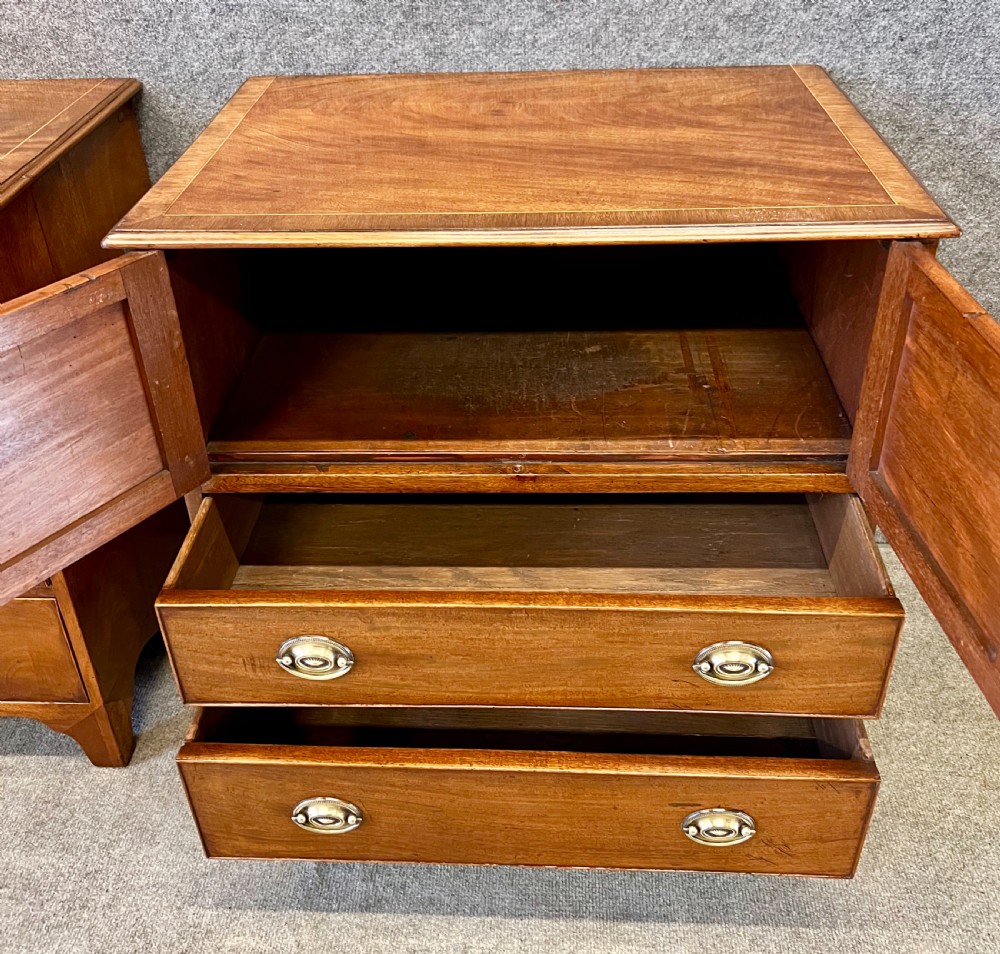 George III Matched Pair of Bedside Cabinets View III
