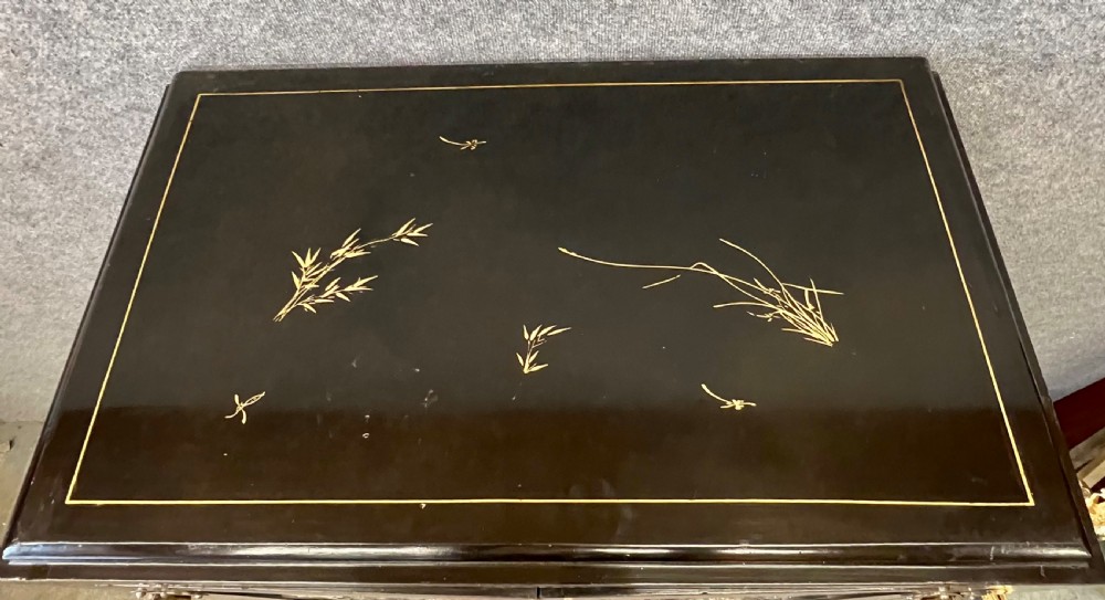 Chinoiserie Lacquered and Soapstone inlaid Cocktail Cabinet View XIII