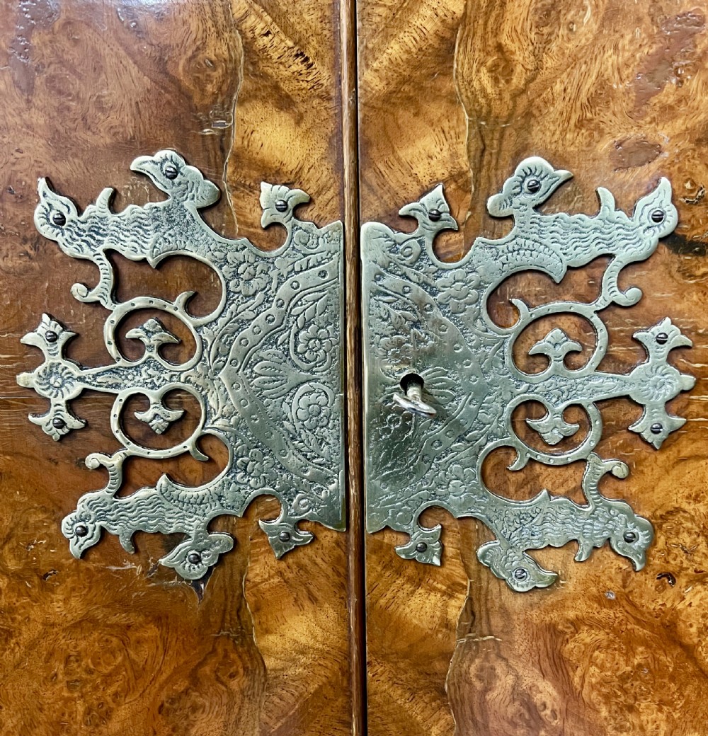 Queen Anne Style Burr Walnut Cocktail Cabinet View VI