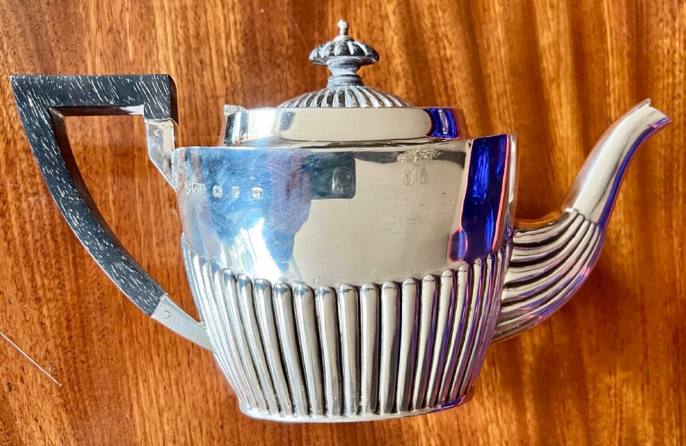 Victorian Cased Batchelor Silver Tea Set (1898) View VI