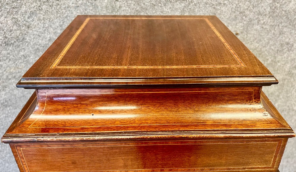 Unusual Edwardian Bijouterie Cabinet View II