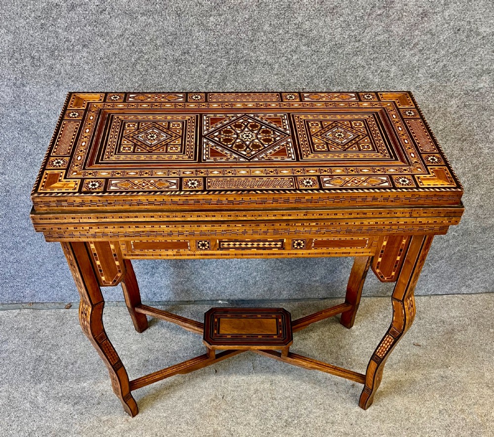 Moorish Games Table