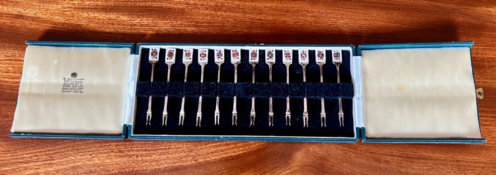 Art Deco Gerrard & Co Cased Set of 12 Silver Cocktail Sticks