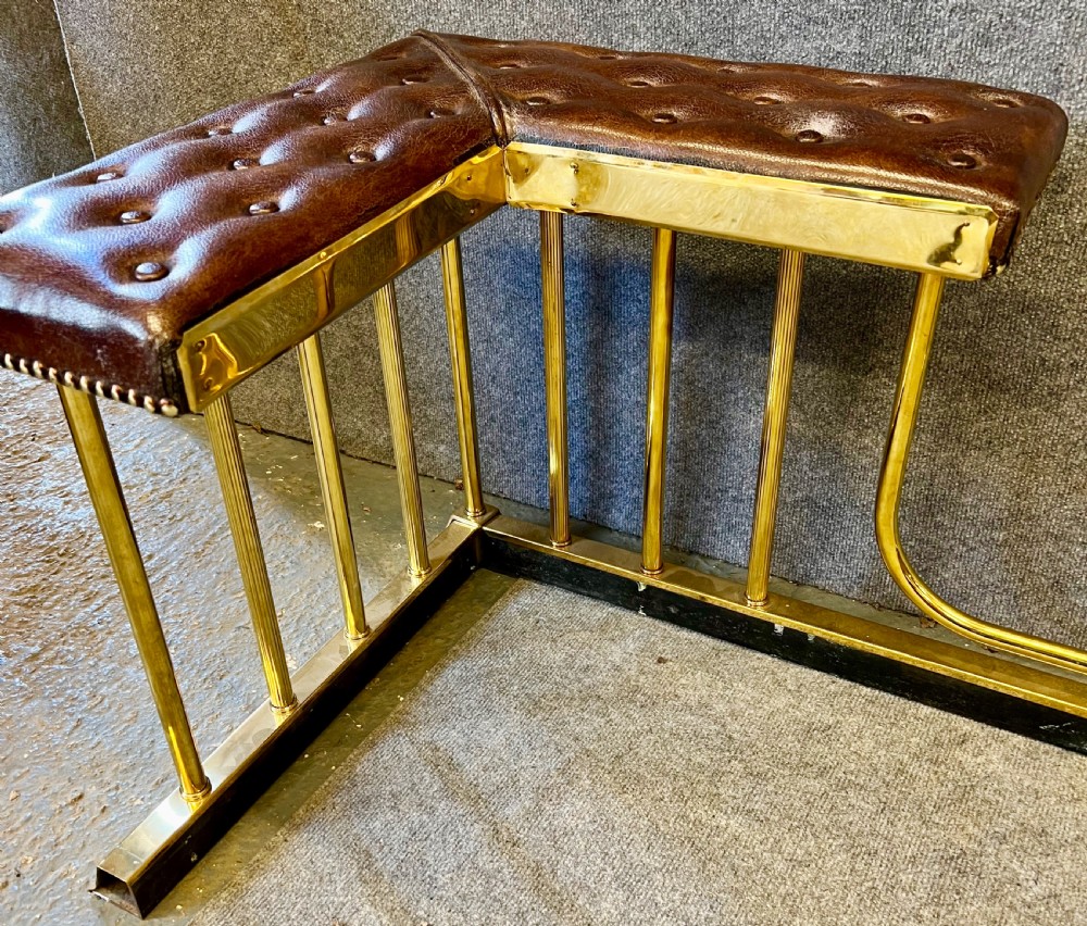 Large Club Fender View VIII