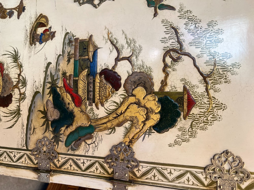 Stunning Chinoiserie Lacquered Cabinet on Stand View XII