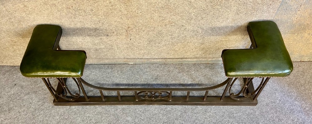 Antique Country House Club Fender View X