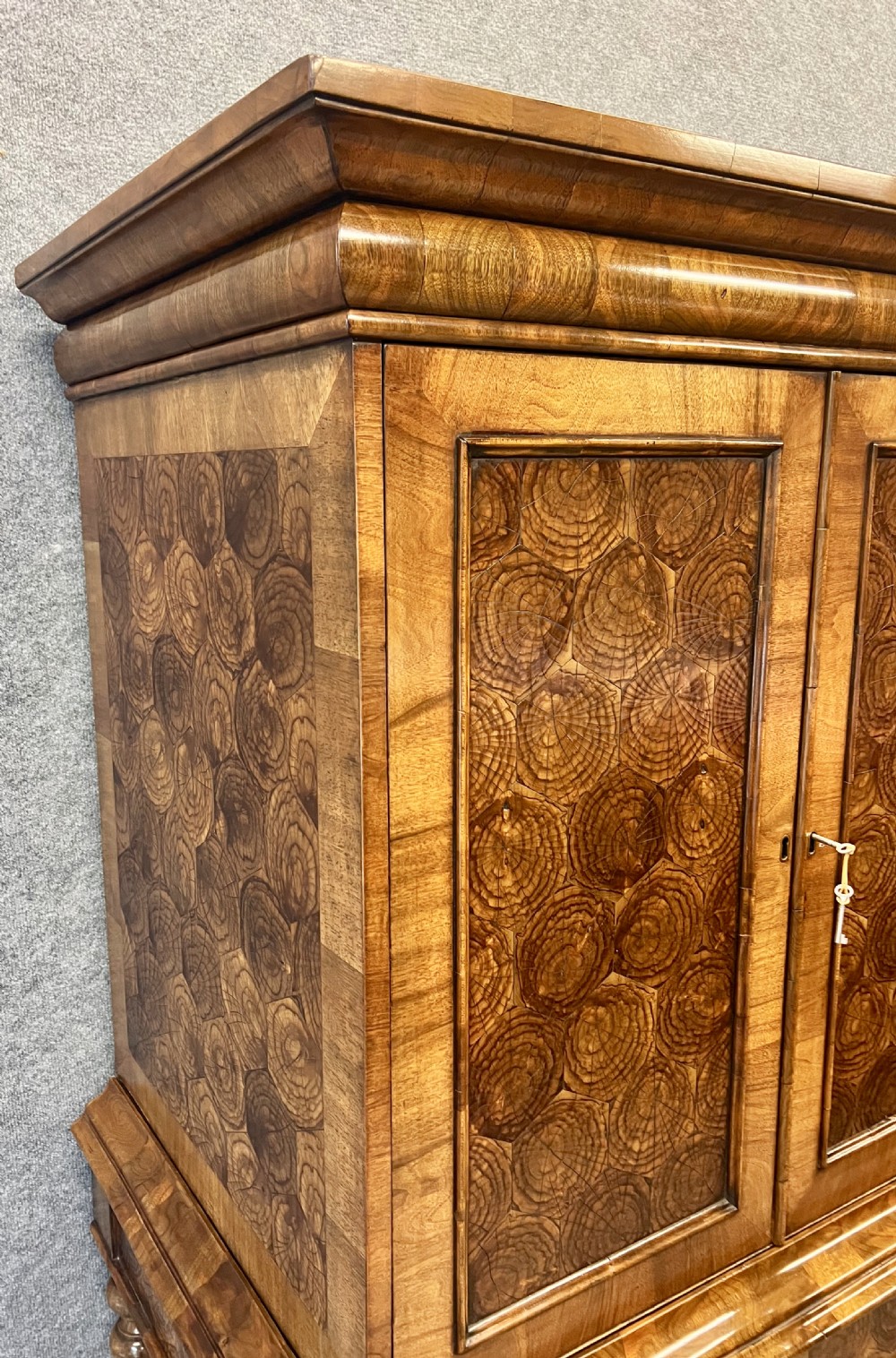 Substantial William & Mary Style Oyster Wood Cocktail Cabinet View V