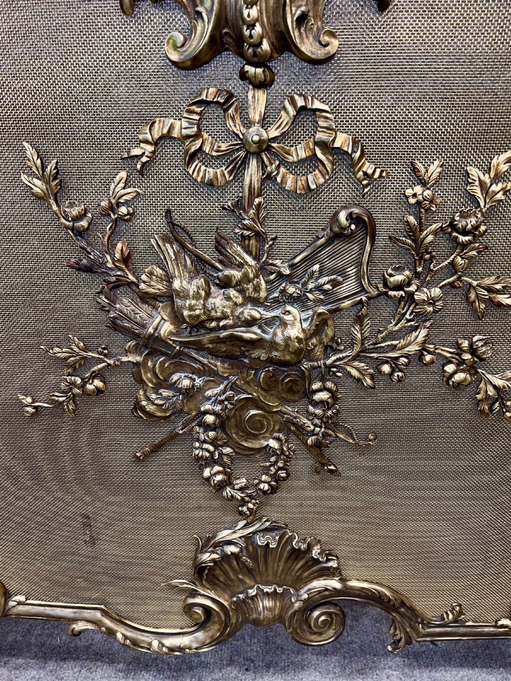 Superb Antique French Fire Guard View IV