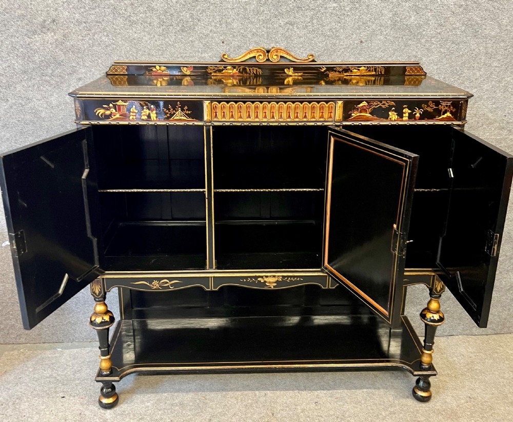 Stunning Chinoiserie Side Cabinet, Sideboard View IV