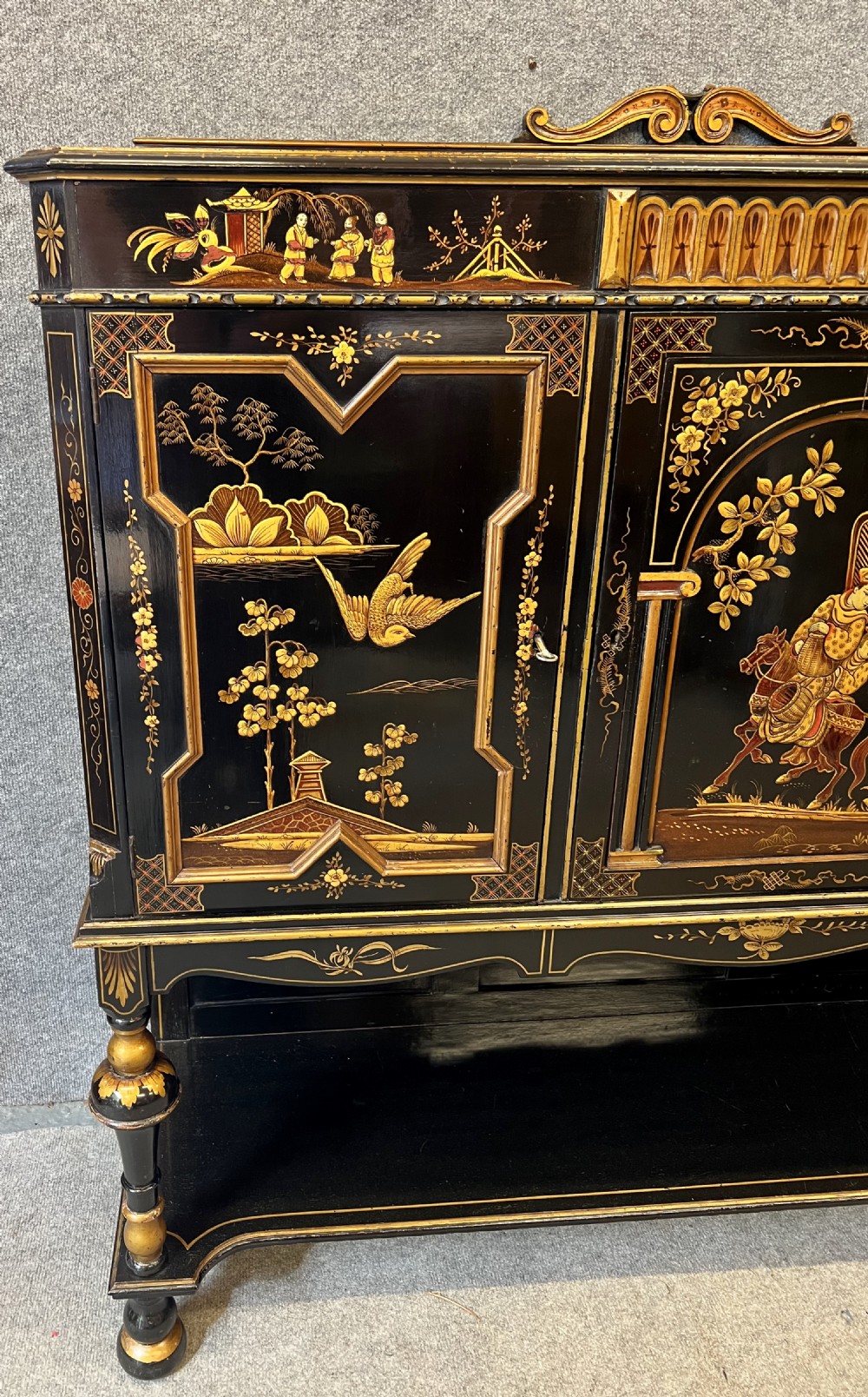 Stunning Chinoiserie Side Cabinet, Sideboard View V