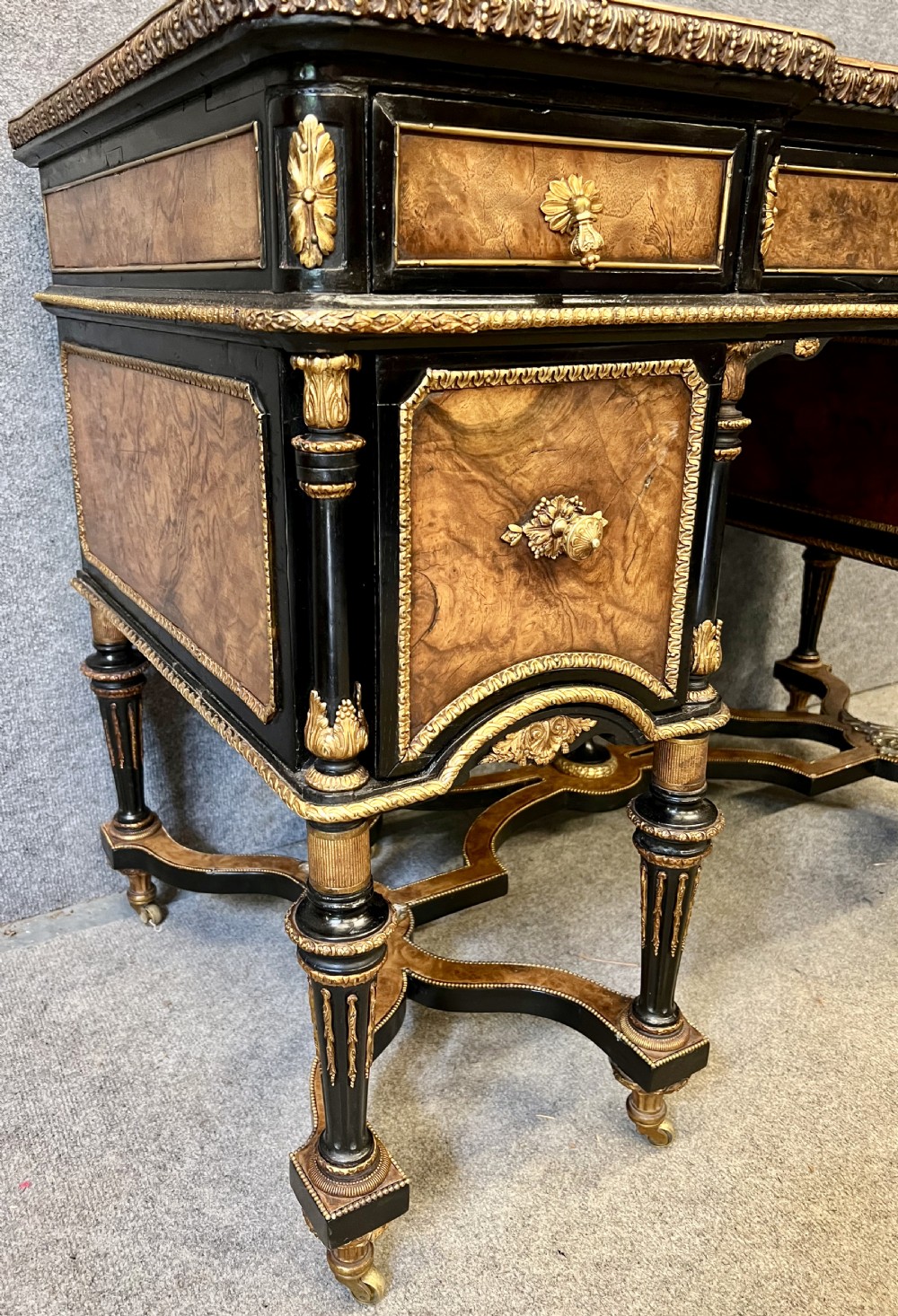Superb Antique Mazerine Desk View XV