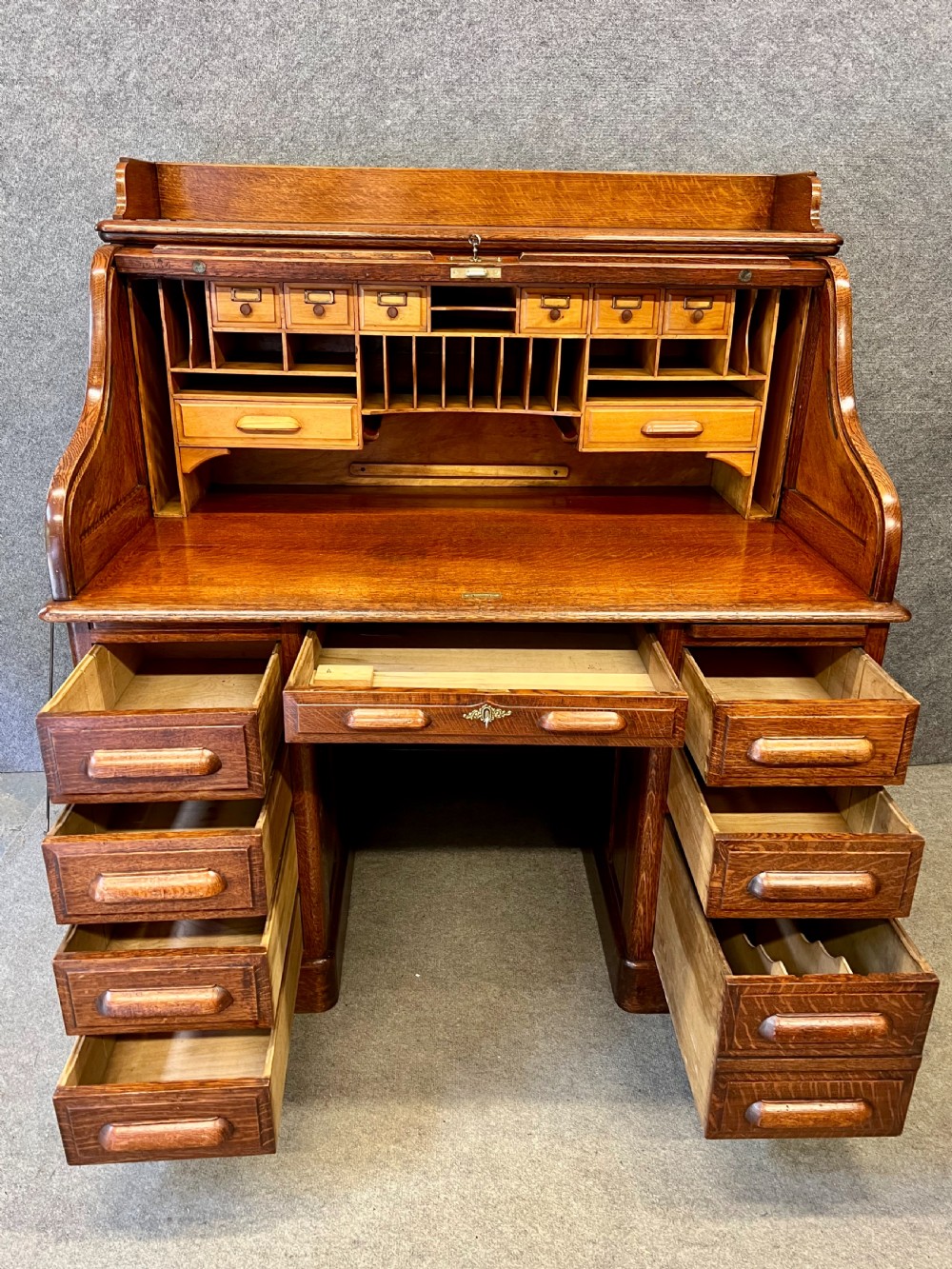 Good Quality Oak Roll Top Desk View V