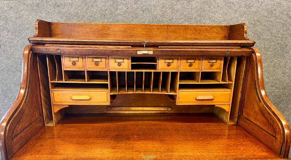 Good Quality Oak Roll Top Desk View VIII