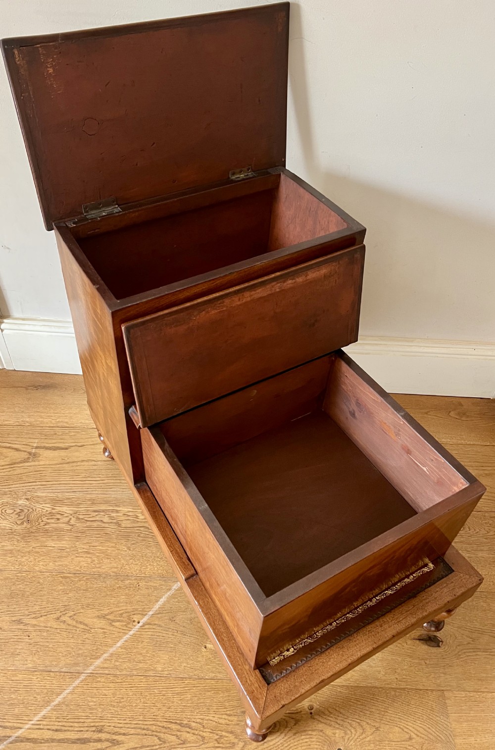 !9th.Century Mahogany Library Steps View III