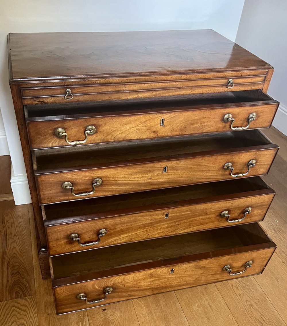 Small George III Caddy Top Bachelors Chest of Drawers View VI