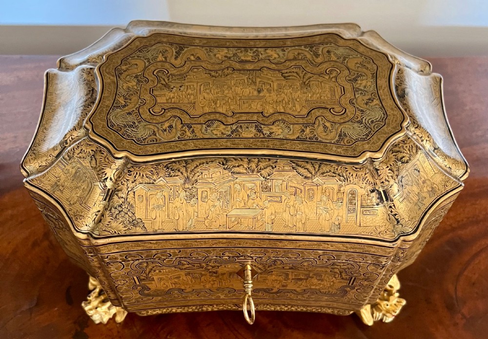 Fine Chinese Export Lacquer Tea Caddy from Lee Ching View II