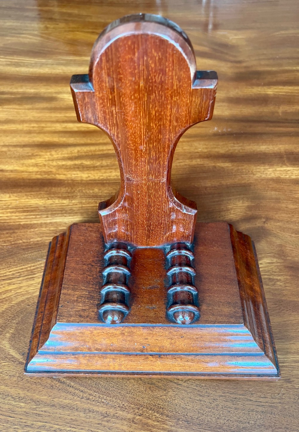 Good Quality 19th.C. Plate Stand