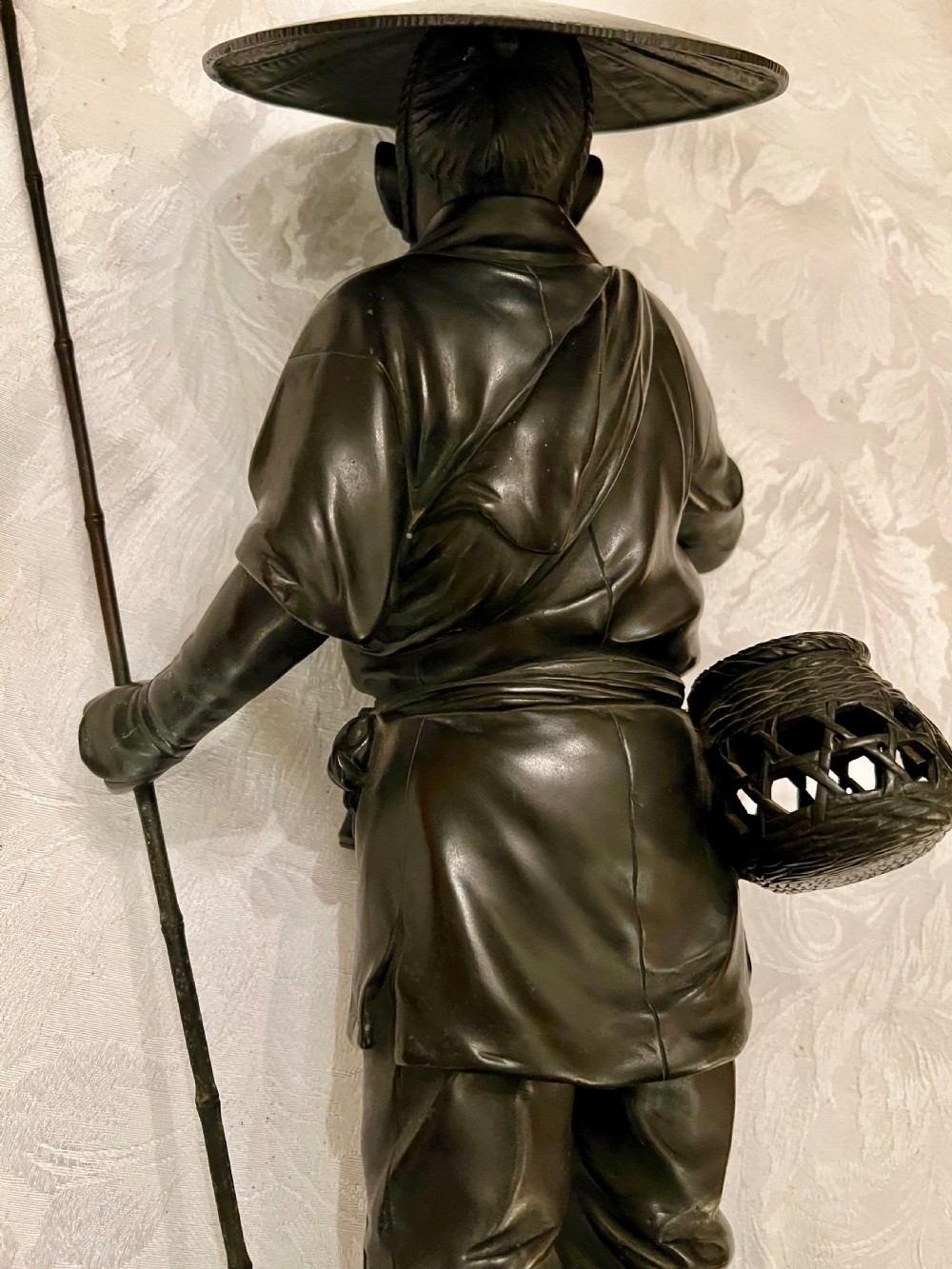 Japanese Meiji Period Bronze Cricket Catcher View VI
