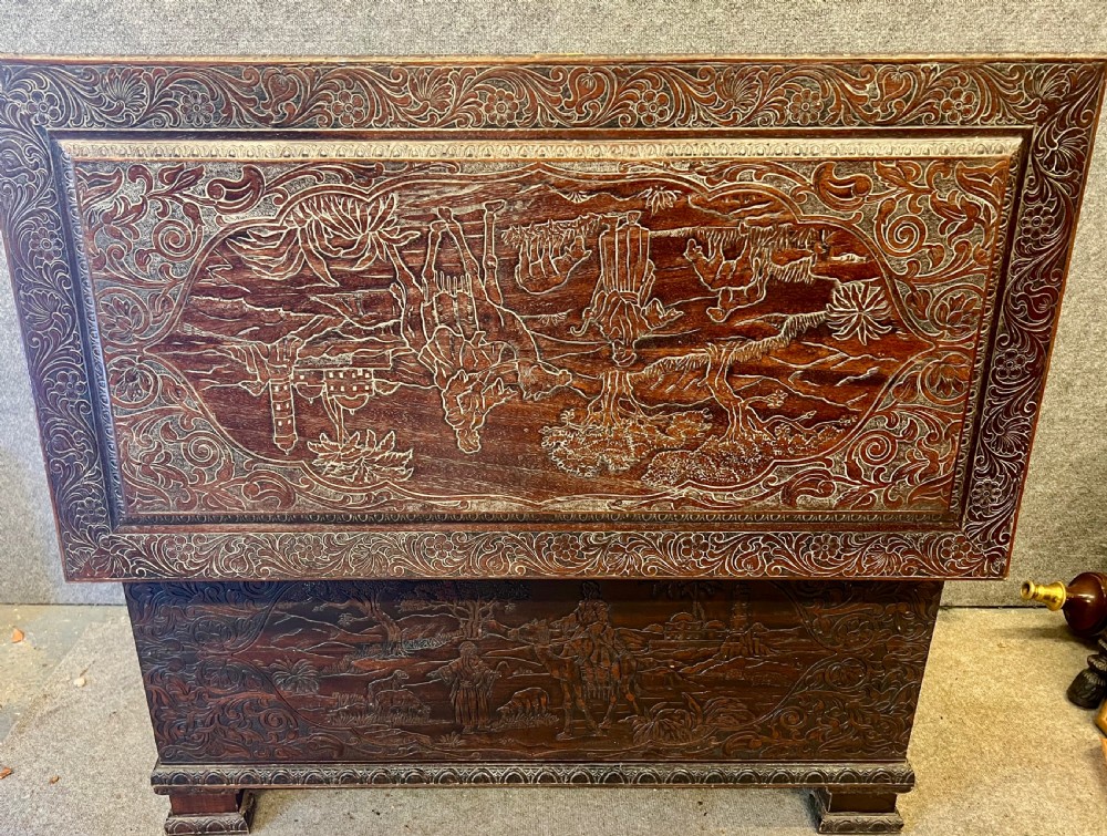 Arabic Trunk Coffee Table View XI