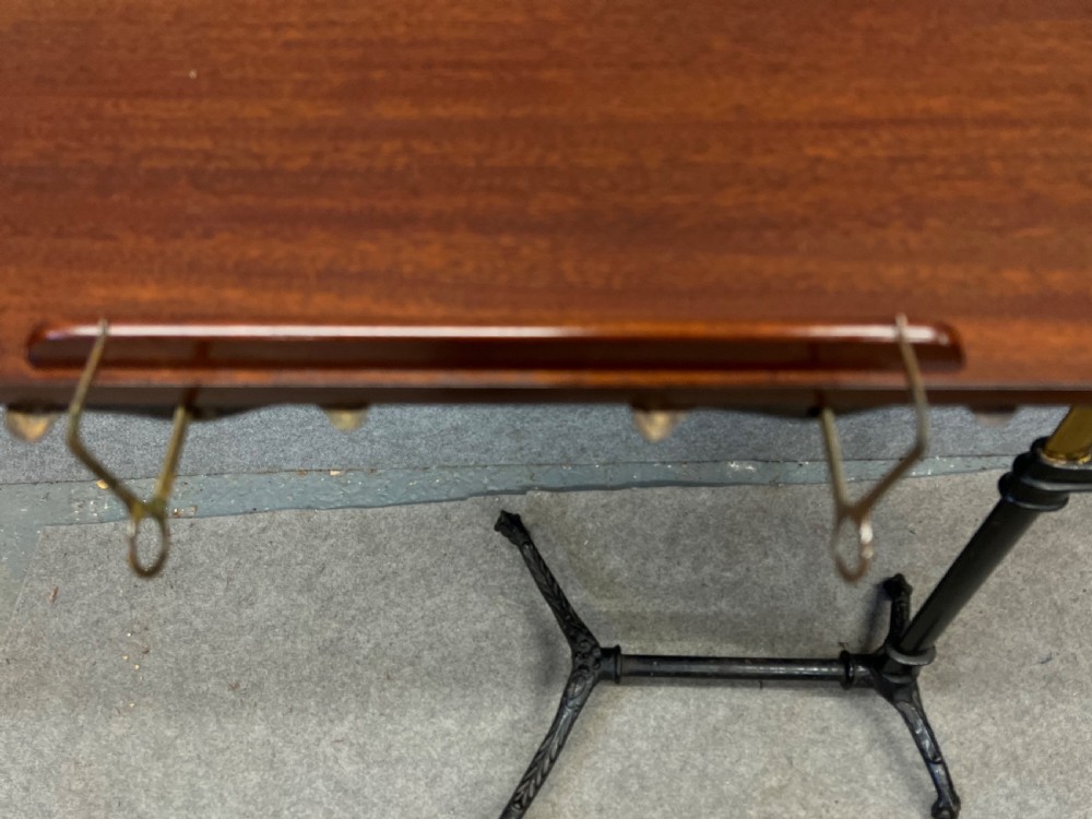 Foots Patent Adjustable Reading Table View III