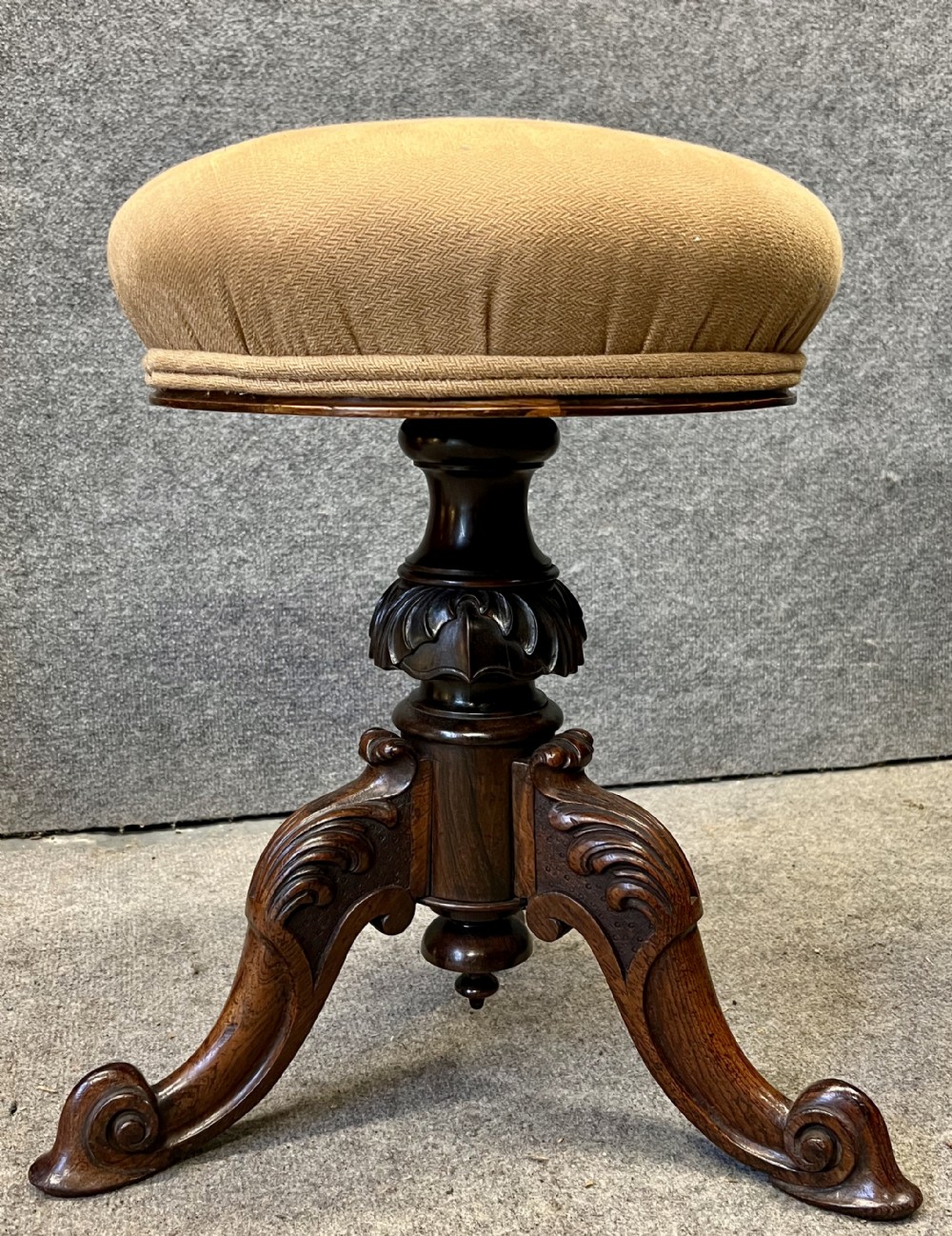 Good Quality Victorian Revolving Piano Stool
