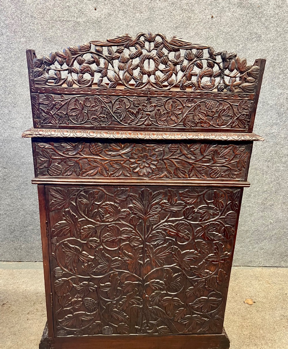 Stunning Anglo Indian Padouk Davenport View VI
