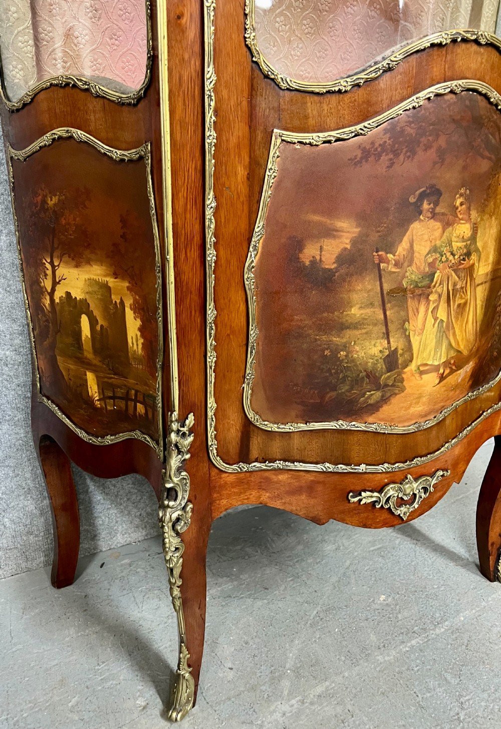 A French Louis XV style Vernis Martin glazed vitrine cabinet with gilt-bronze mounts and a lower hand-painted pastoral scene panel. View V