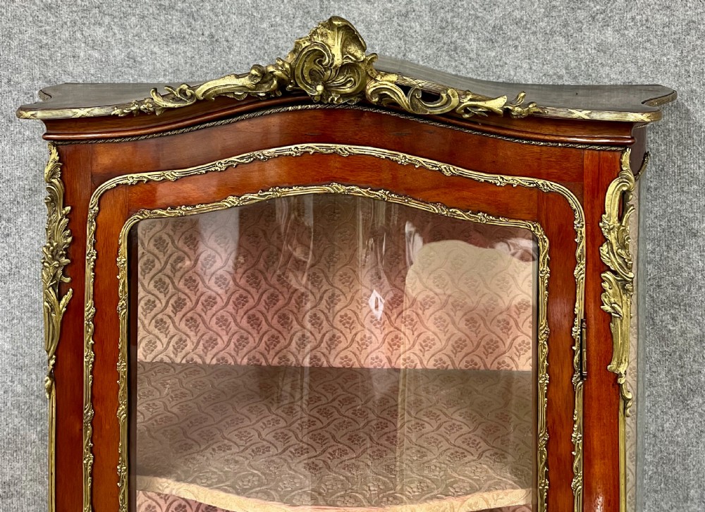 A French Louis XV style Vernis Martin glazed vitrine cabinet with gilt-bronze mounts and a lower hand-painted pastoral scene panel. View VIII