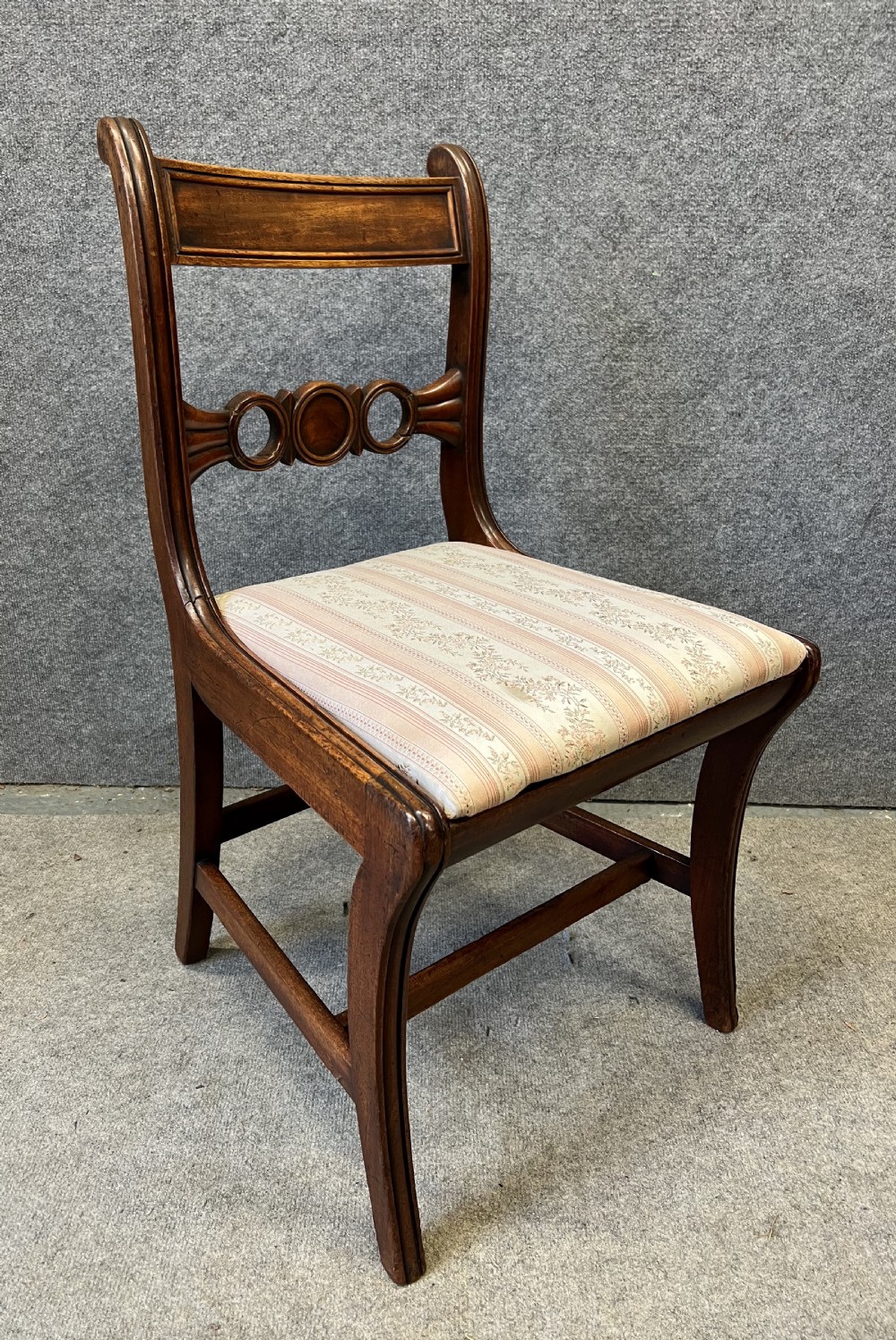 Regency Set of 8 (6 + 2) Mahogany Sabre Leg Dining Chairs View IV
