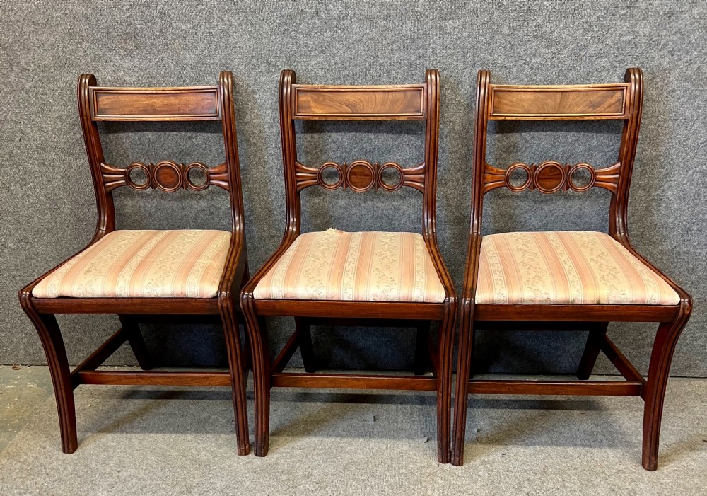 Regency Set of 8 (6 + 2) Mahogany Sabre Leg Dining Chairs View IX