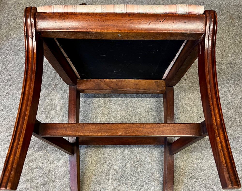 Regency Set of 8 (6 + 2) Mahogany Sabre Leg Dining Chairs View X
