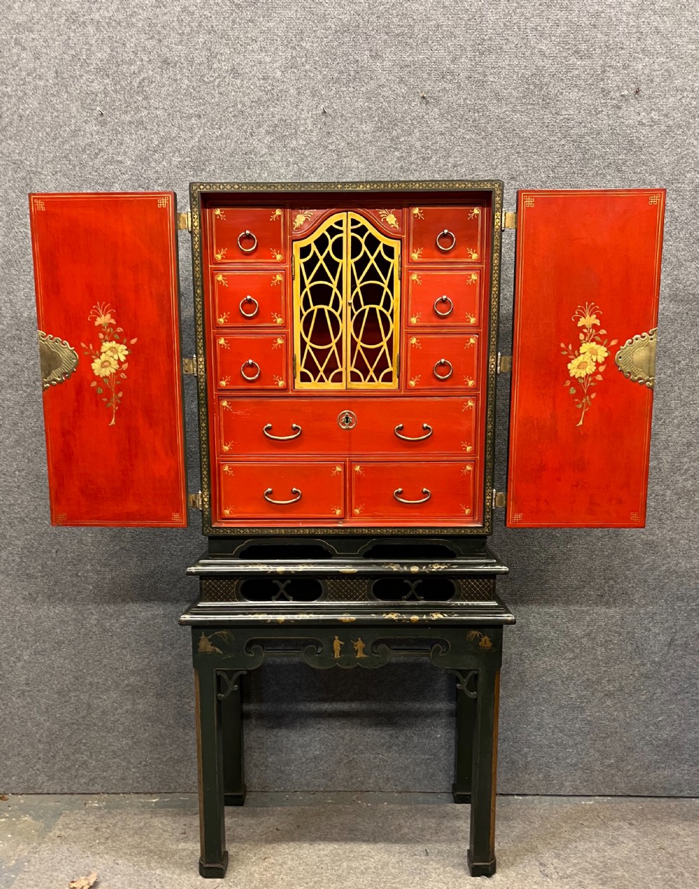 Chinoiserie Lacquer Cabinet on Stand