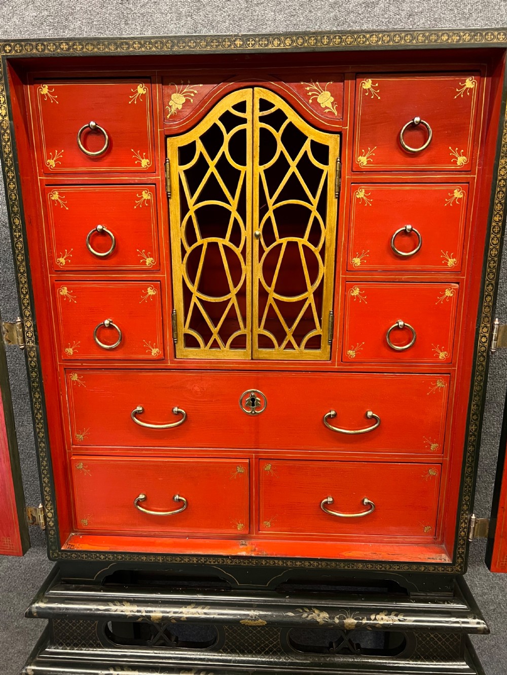 Chinoiserie Lacquer Cabinet on Stand View VIII
