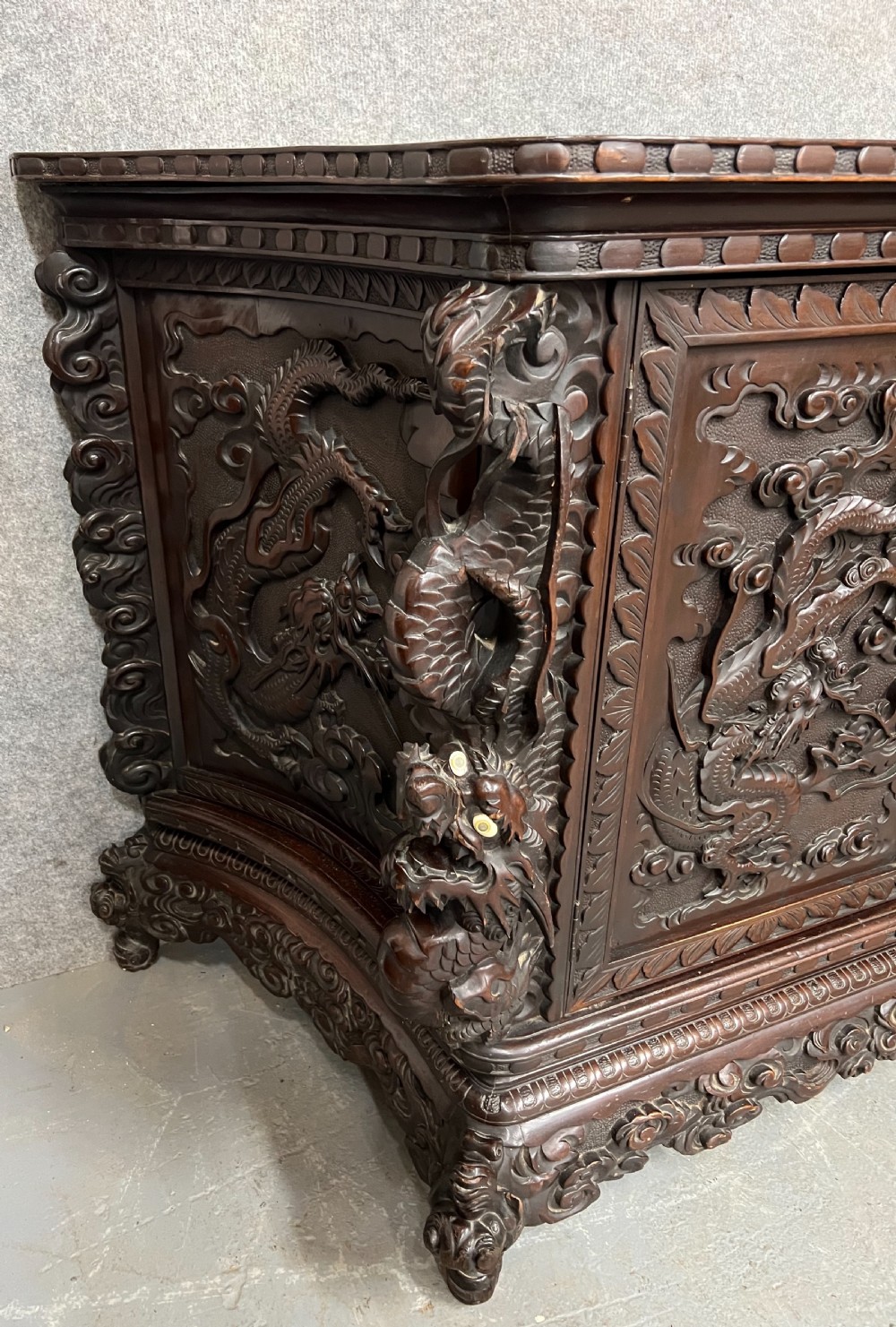 Chinese Dragon Carved and Lacquered Side Cabinet / Sideboard View VI