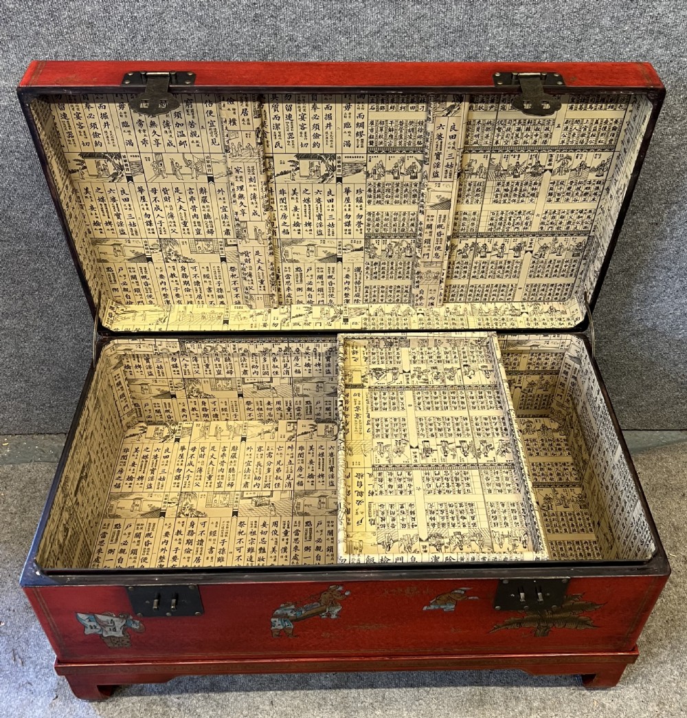 Chinoiserie Trunk on Stand View V