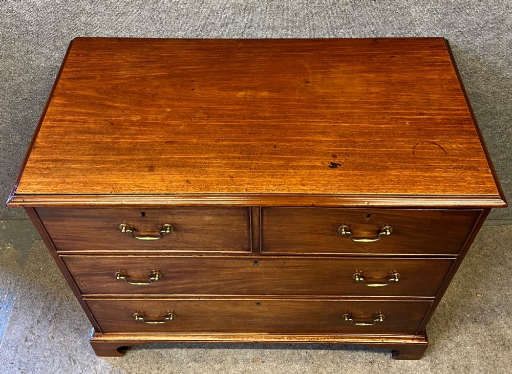George III Mahogany Chest of Drawers View V