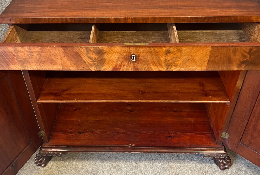  19th.Century Biedermeier Figured Mahogany Bookcase View VI