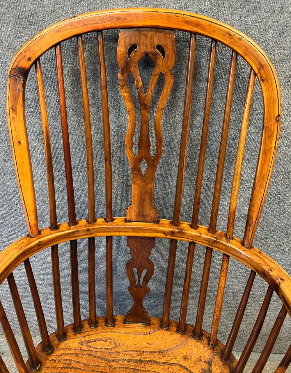 Gabbitass Maker, Large Yew Wood Windsor Chair View III