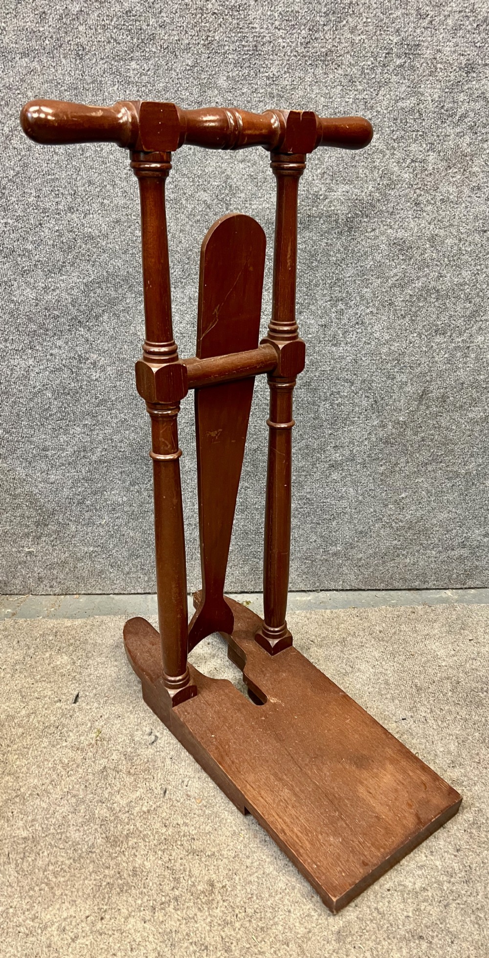 Large Country House Boot Jack