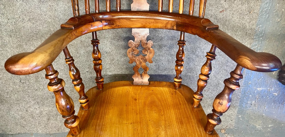 Pair of 19th C. Yew Wood Broad Arm Windsor Chairs View X