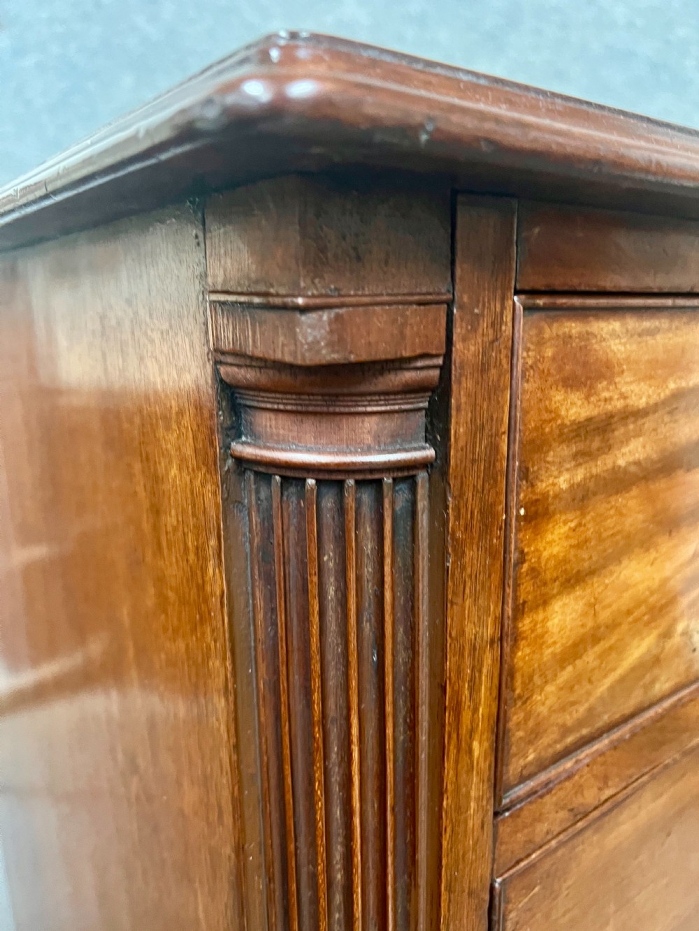 Good George III Mahogany Chest of Drawers View VI