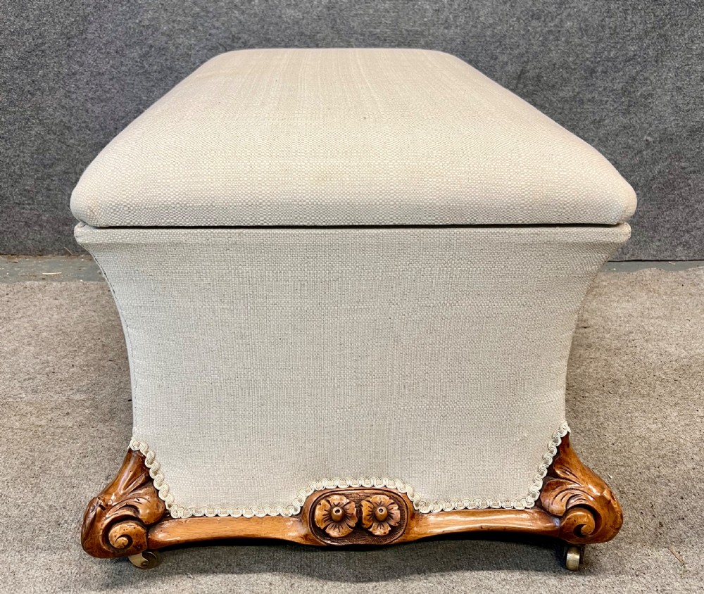 Superb Victorian Walnut Ottoman View IV