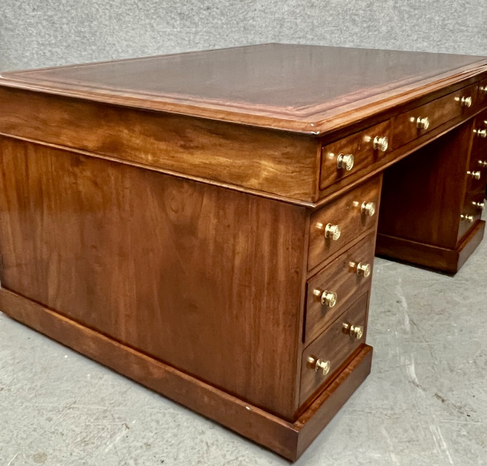 Good Quality 19th.Century Mahogany Partners Desk View III