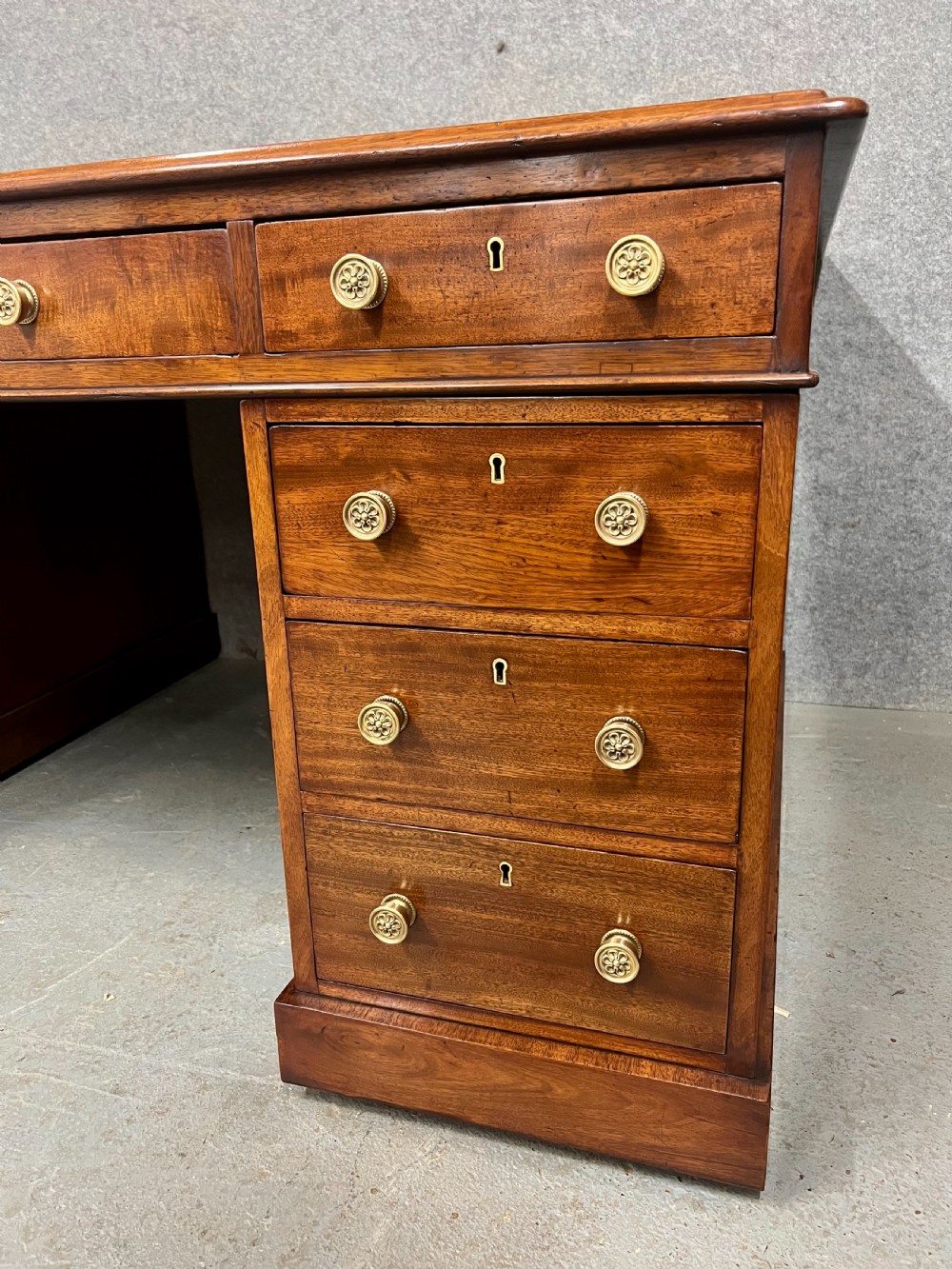 Good Quality 19th.Century Mahogany Partners Desk View V