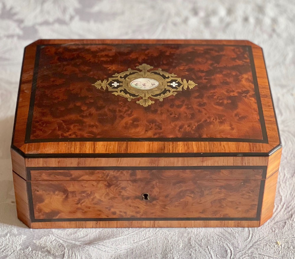 Fine Antique Palais Royal Sewing, Jewellery Etui Box View II