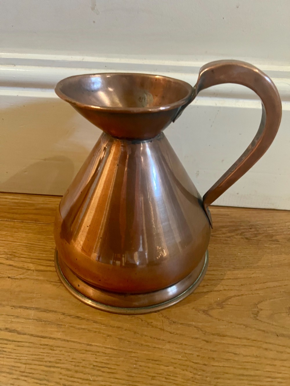 Set of  George V Copper Measure Jugs View IV