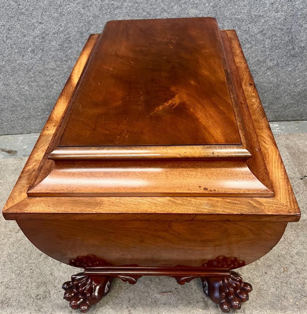 Large Willian IV Mahogany Wine Cooler by Robert Robson of Newcastle View IX