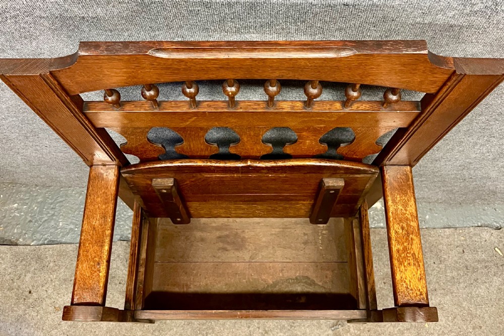 Arts & Crafts Oak Hall Seat View V